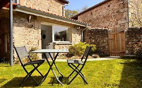 Superbe appartement avec jacuzzi et jardin privé